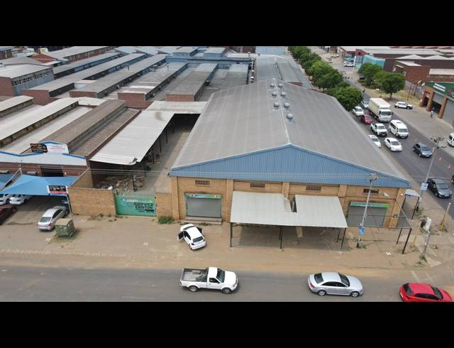 1,200M² WAREHOUSE TO LET IN PRETORIA WEST